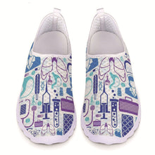 Load image into Gallery viewer, Nurse cartoon printed shoes
